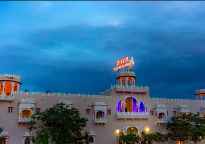 Hotel Barsingha Villa