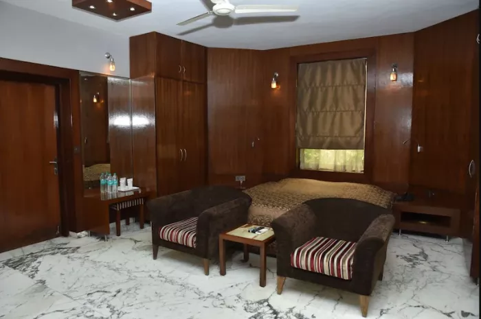 Otara Luxury Home Stay (2)